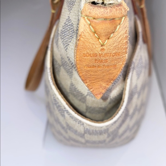 ββSOLDββLouis Vuitton Totally PM tote - Picture 3 of 11